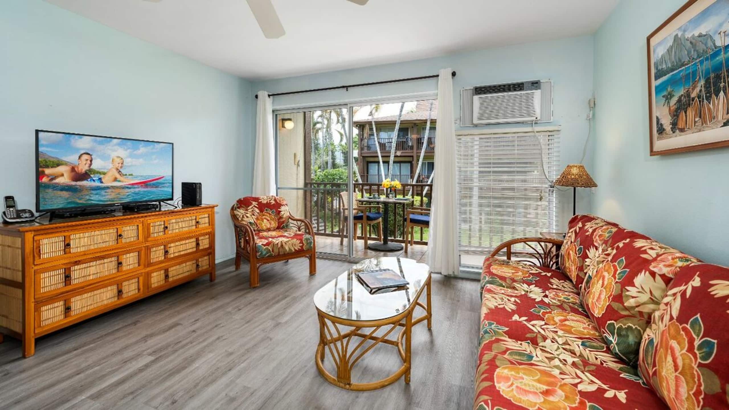 Condo in Kailua-Kona · ★4.75 · 1 bedroom · 2 beds · 1 private bath - Image 3