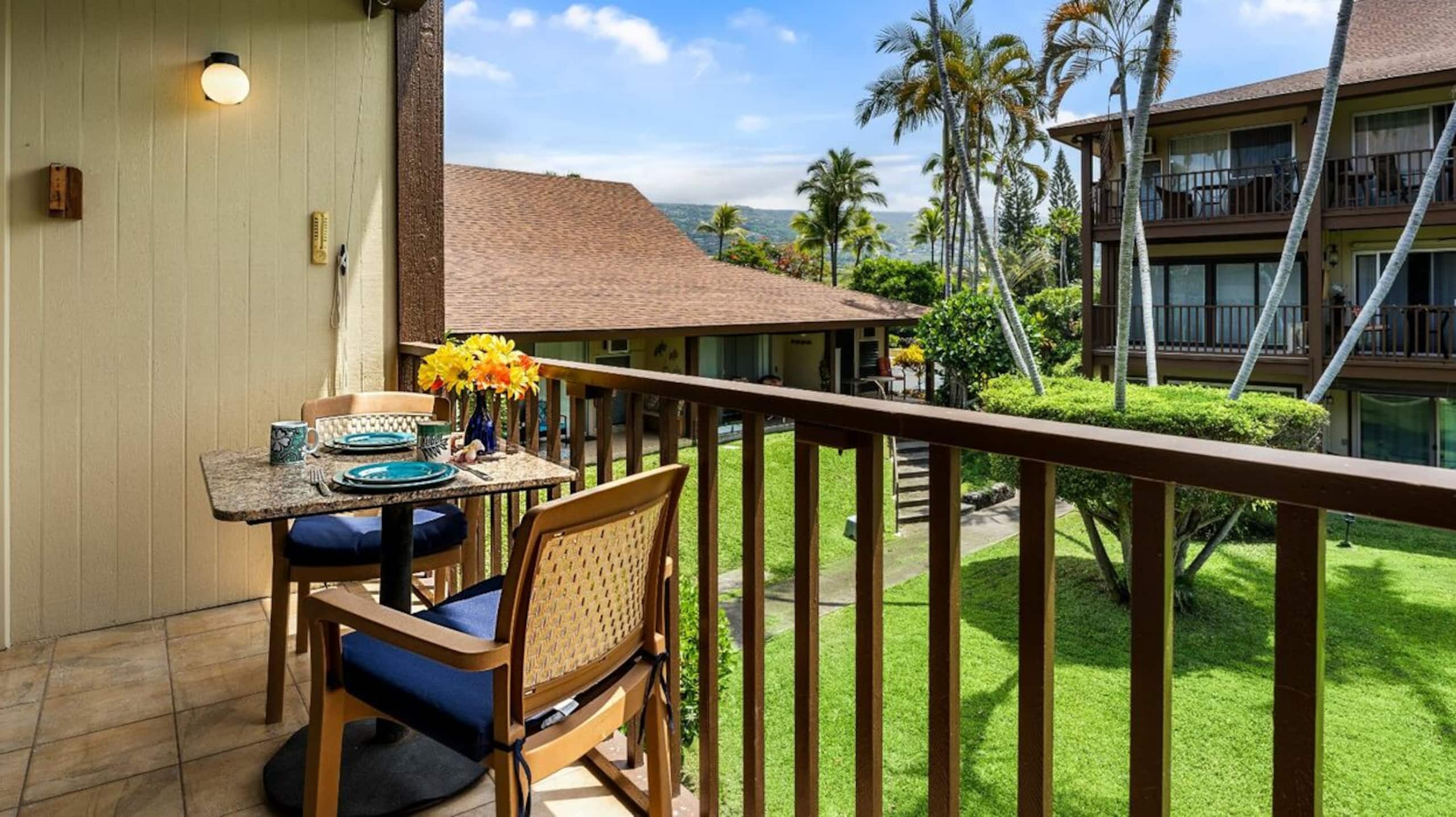 Condo in Kailua-Kona · ★4.75 · 1 bedroom · 2 beds · 1 private bath - Image 8