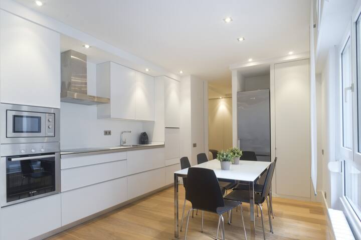 Avenida Suite La Concha gallery image 5