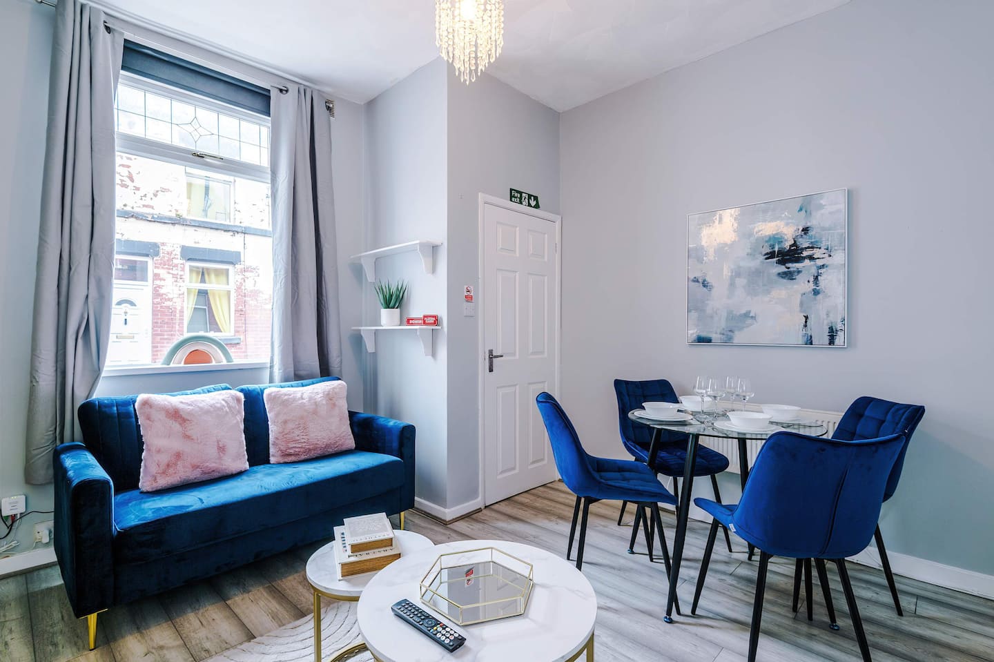 Stylish furnished AV Property home available for short and extended stays