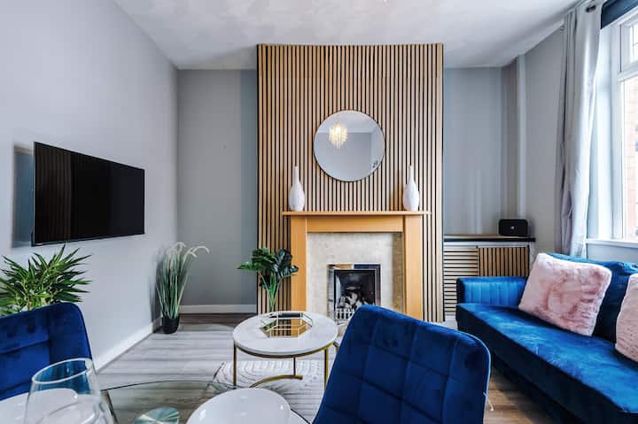 2 Bed | Monthly Stays | Relocations | Contractors — furnished house in St Helens, Merseyside, sleeps 4
