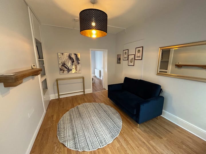 Mon - Fri | Offers | Contractors | Relocations - Kent