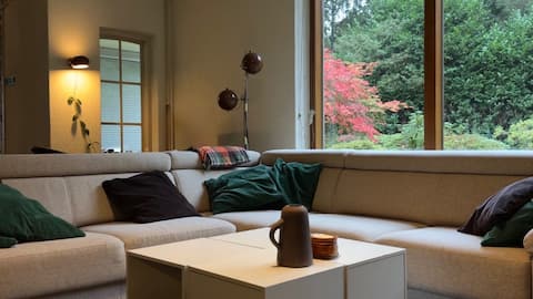 Unique retro bungalow on the Veluwe