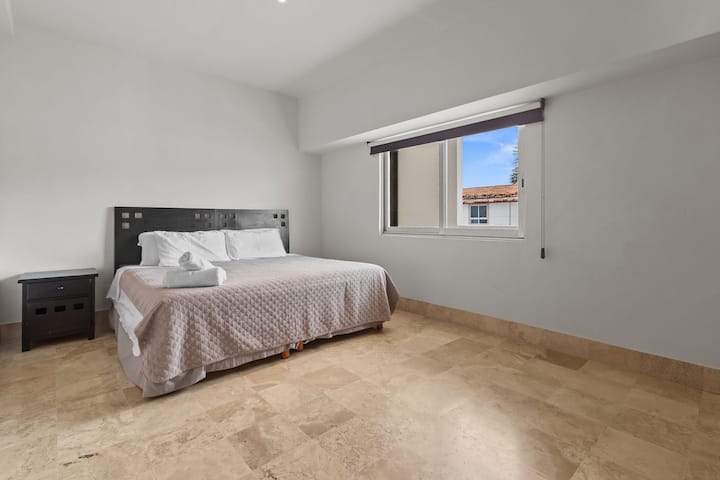 Cama