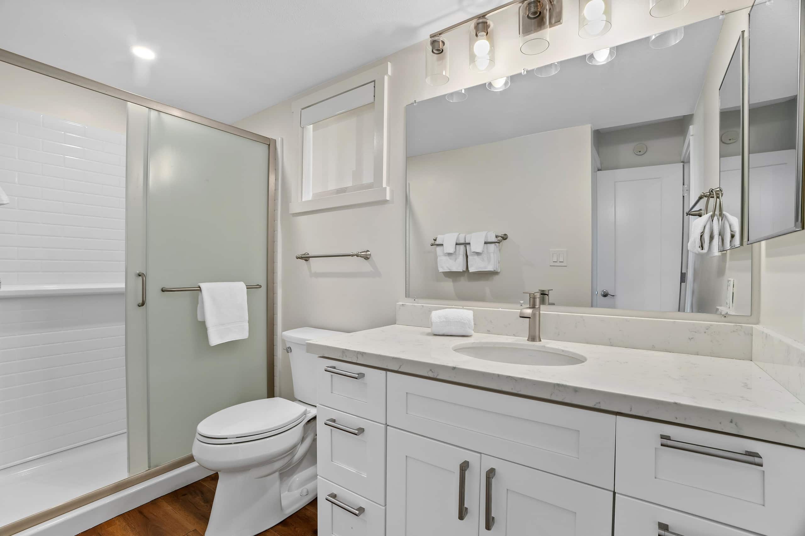 Remodeled Ground Floor Ocean Views at Sealodge J5 - Photo 13