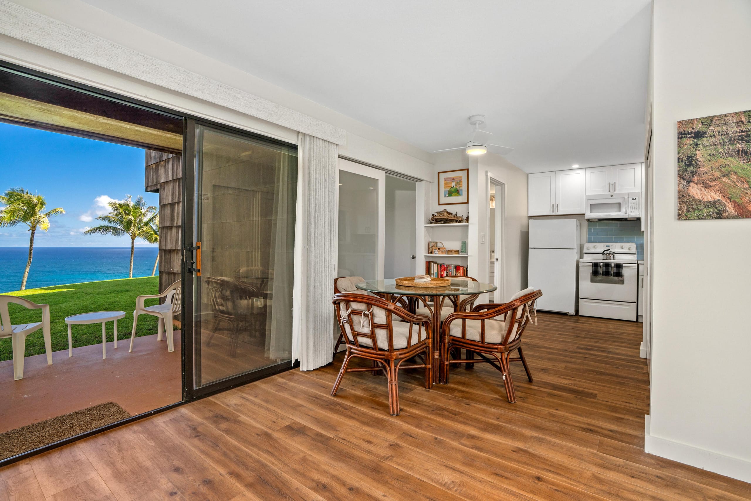 Remodeled Ground Floor Ocean Views at Sealodge J5 - Photo 7
