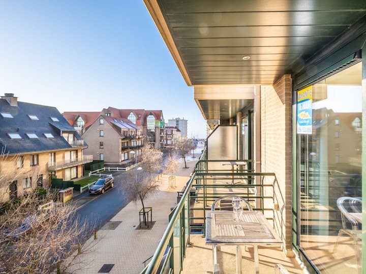 Appartement Familial Situé Au Centre De La Ville - La Panne