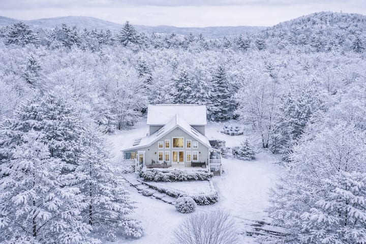Birch Landing | Relaxing Family Escape | Game Room - Houses for