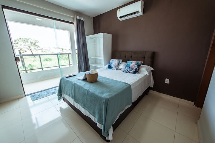 Chambre bien ventilée et calme, parfaite pour une bonne nuit de sommeil