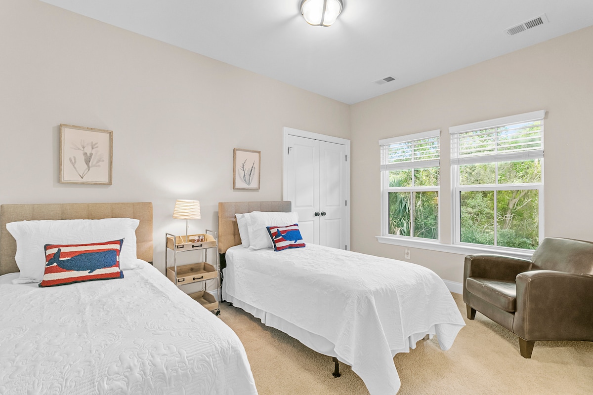 Spavaća soba 4 – dva odvojena kreveta, privatna kupaonica