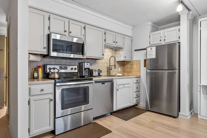 Whiffletree H1 Out Door, Pool, Tennis, Golf Ac - Vermont