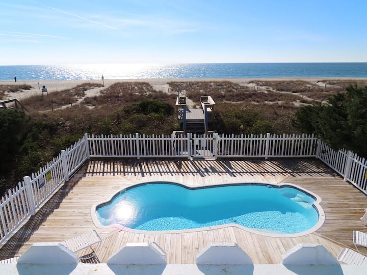 Bikini Bottom: Oceanfront | Private Pool | Balcony - Holden Beach, NC