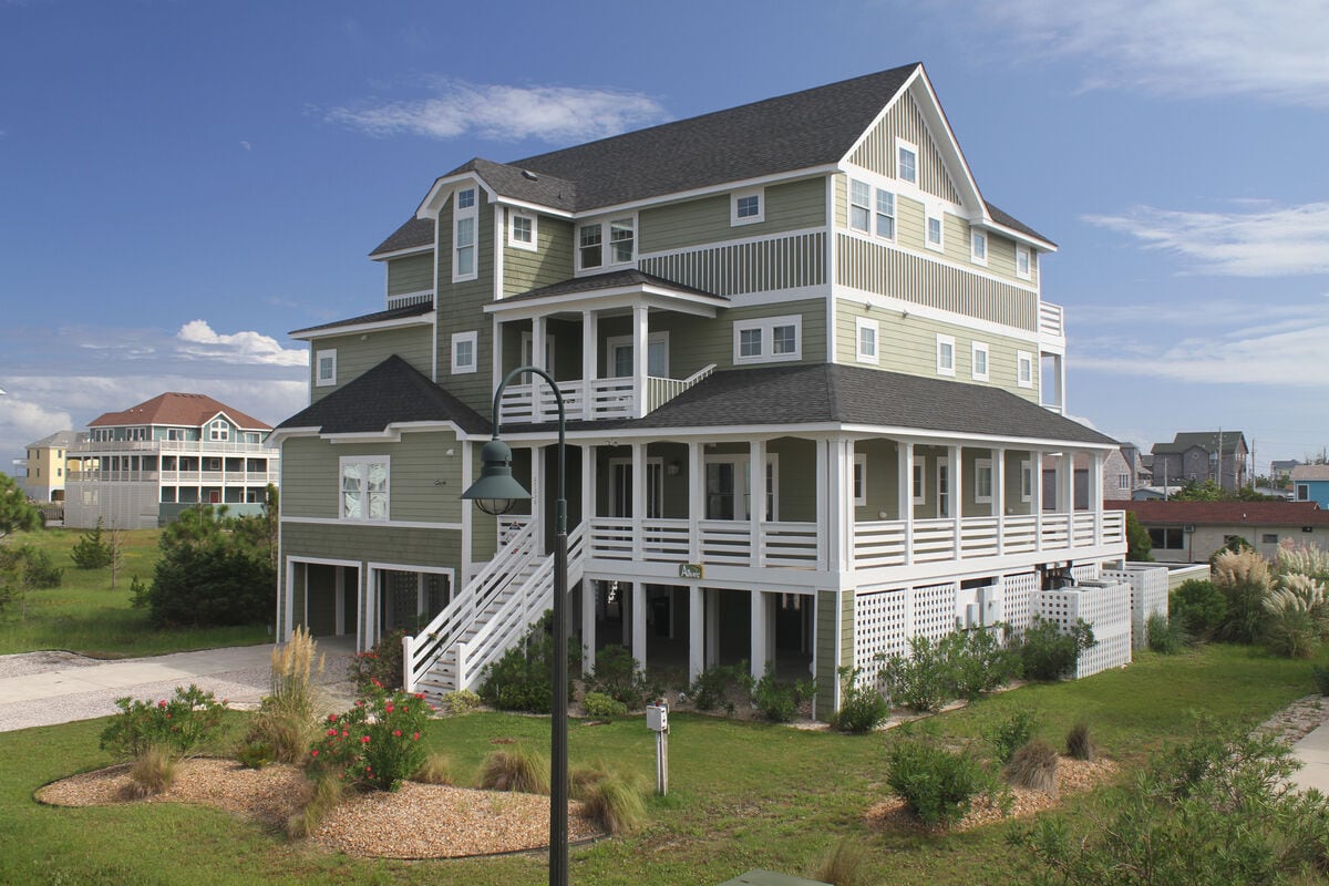 Beautiful 6BR | Private Pool | Hot Tub | Elevator