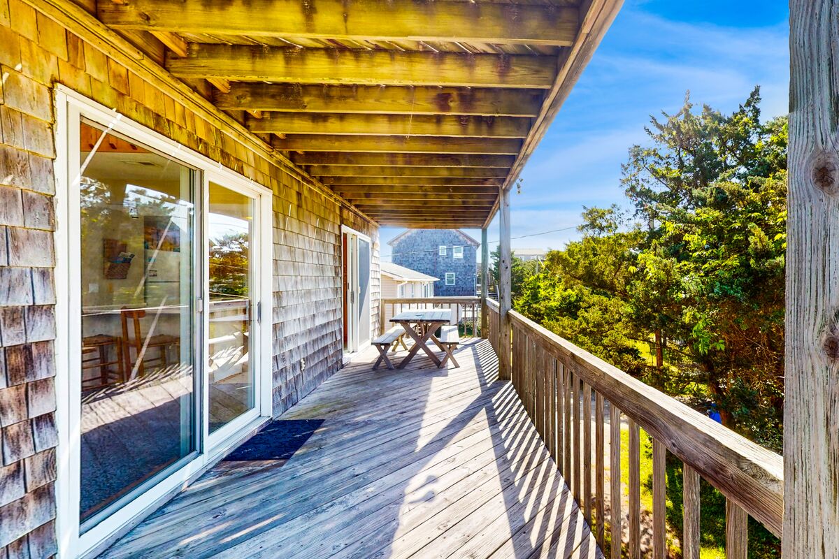 Water-view 4BR - amazing sunset view & pool access