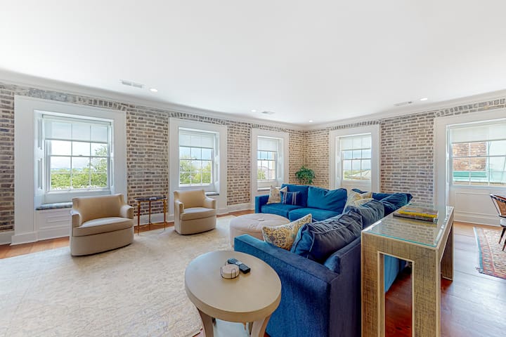 Rainbow Row Pied-à-terre Condo In Charleston - Charleston, SC
