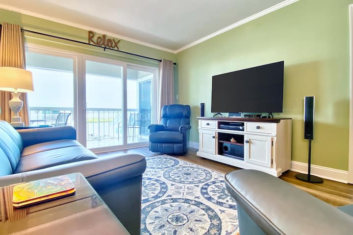 Water-view Getaway W/ Heated Pool, Hot Tub & W/d - Indian Shores, FL