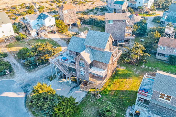 Miles Away:dog-friendly W/furnished Decks, Hot Tub - Outer Banks, NC