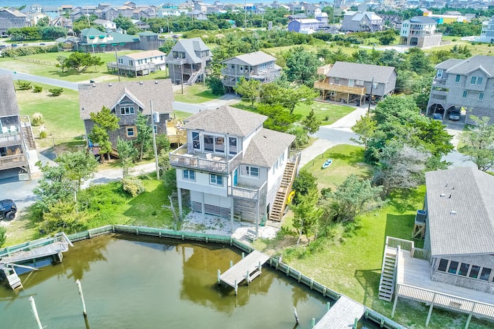 Daily Reflection: Dog-friendly, Waterfront, Views! - Avon, NC