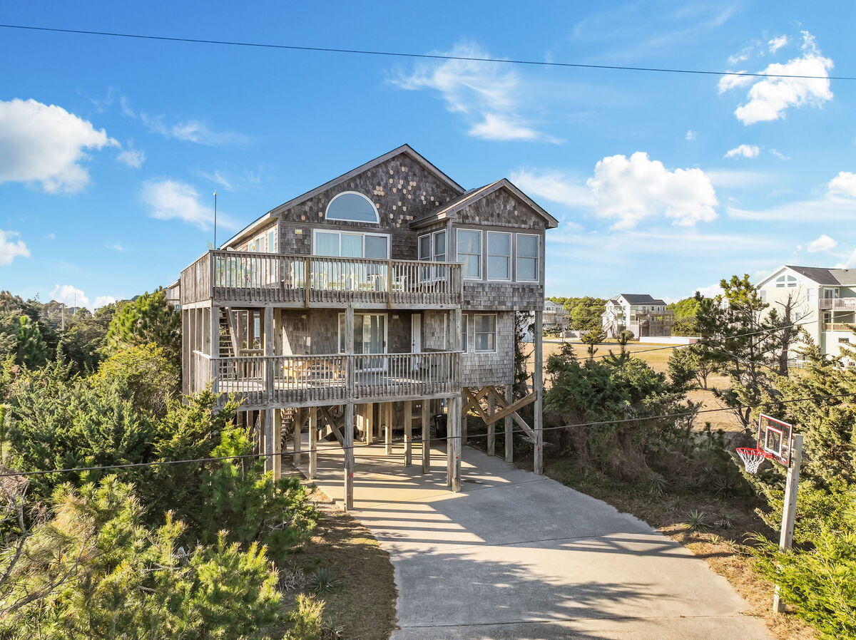 Perfect Semi-Oceanfront Getaway | Dog-friendly