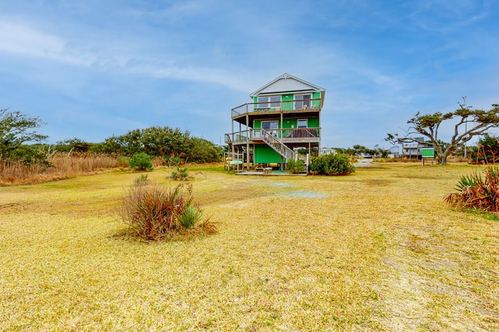 Secluded 3br Soundview | Pool | Hot Tub | Deck - Frisco, NC
