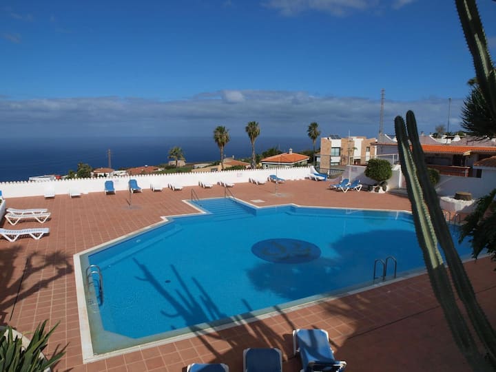Blue Horizon - Tacoronte
