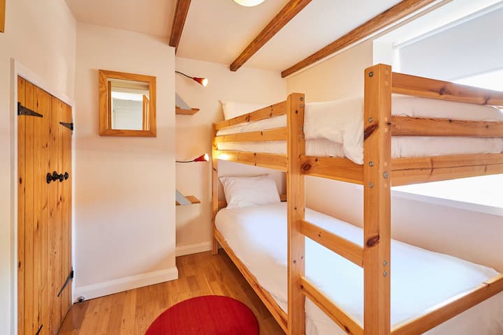 Sunbeam Cottage, Lythe – hostiteľ a pobyt