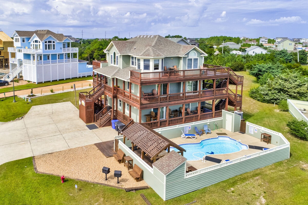 8BR Ocean View | Pool | Elevator | Balcony
