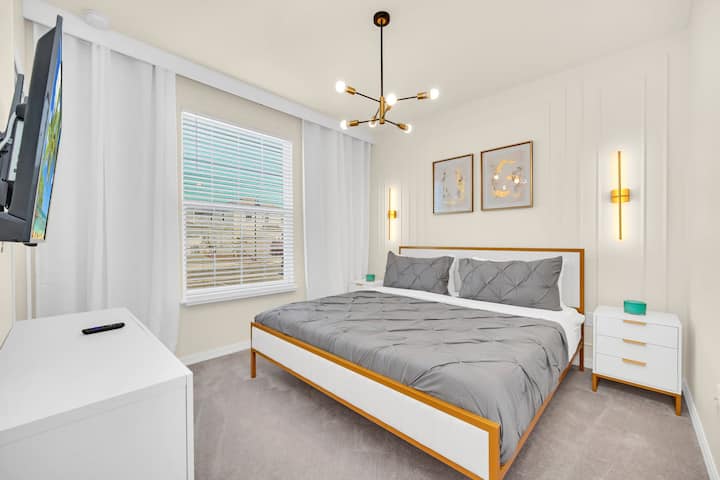 King Suite