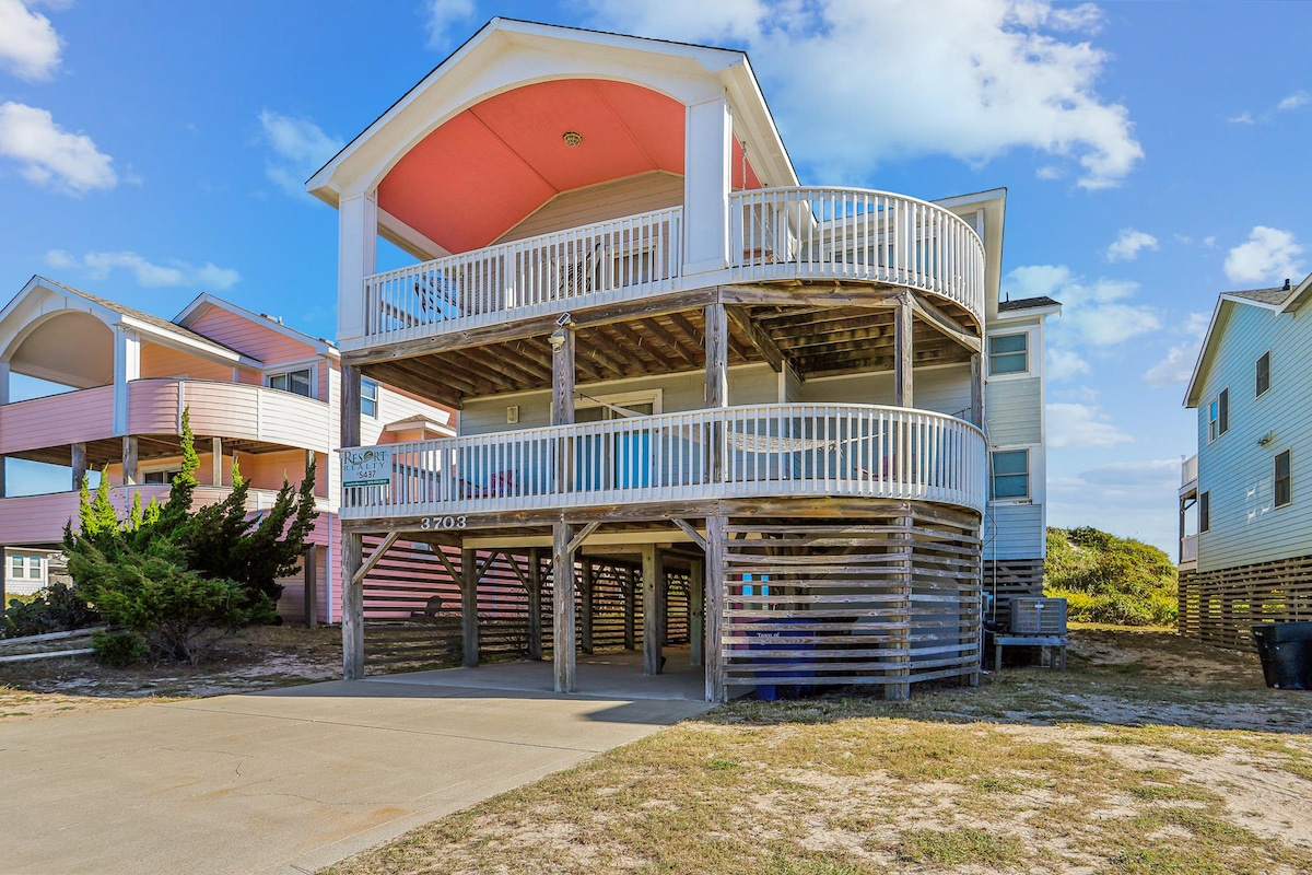 Wake Up Oceanfront | Hot Tub & Sunrise Views