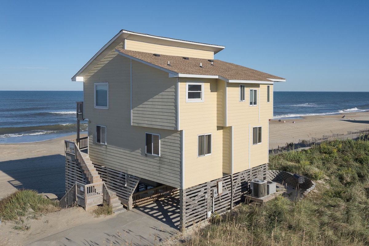OBX Oceanfront Escape | Jacuzzi & Views