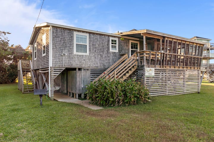 Hatteras Village Getaway Near Beach & Dining - Hatteras, NC
