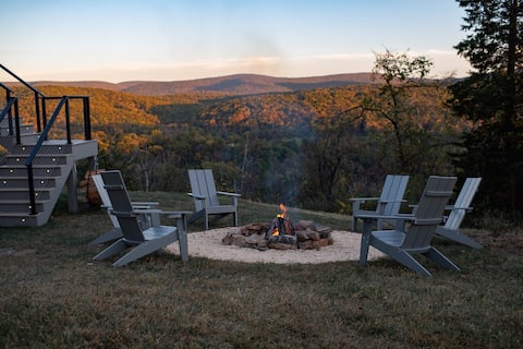 Mountain Spa - View+Hot Tub+Sauna+Firepit+Slps 8