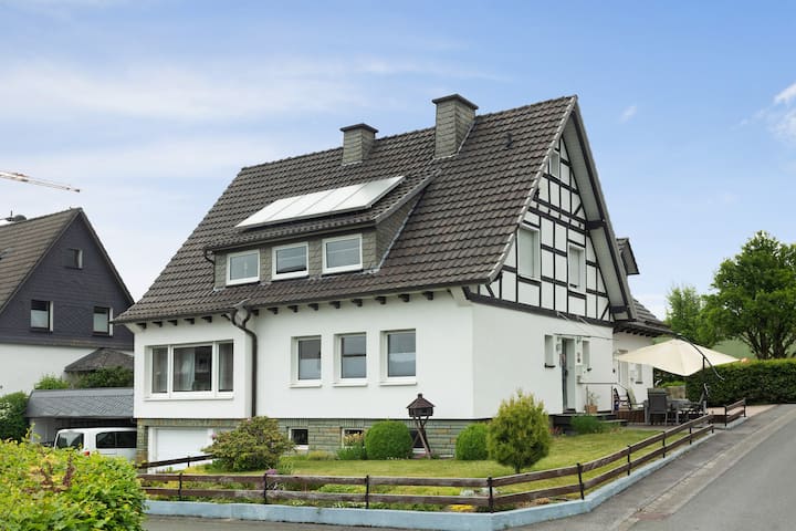 Ferienwohnung Blumenau - Schmallenberg