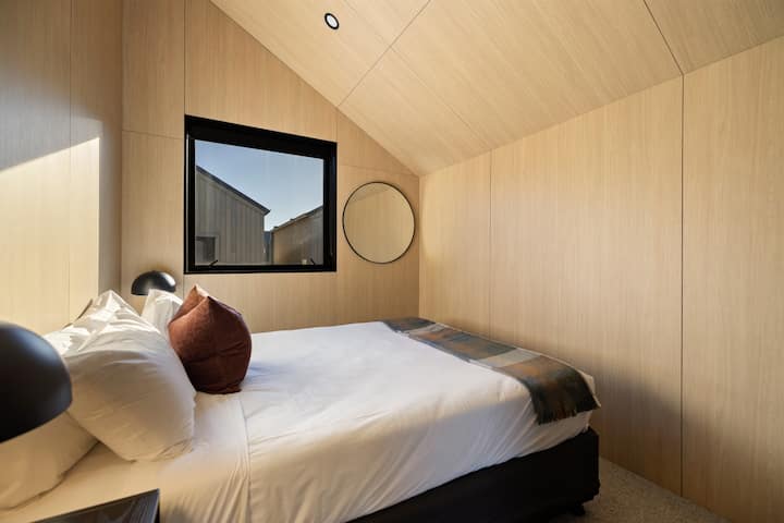 10 Hall Street_IMAGEWORKS-12