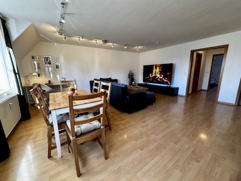 Apartment-Large-Private Bathroom-Balcony-Apartment