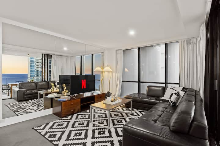 Designer getaway with incredible ocean views - Apartments for Rent in ...