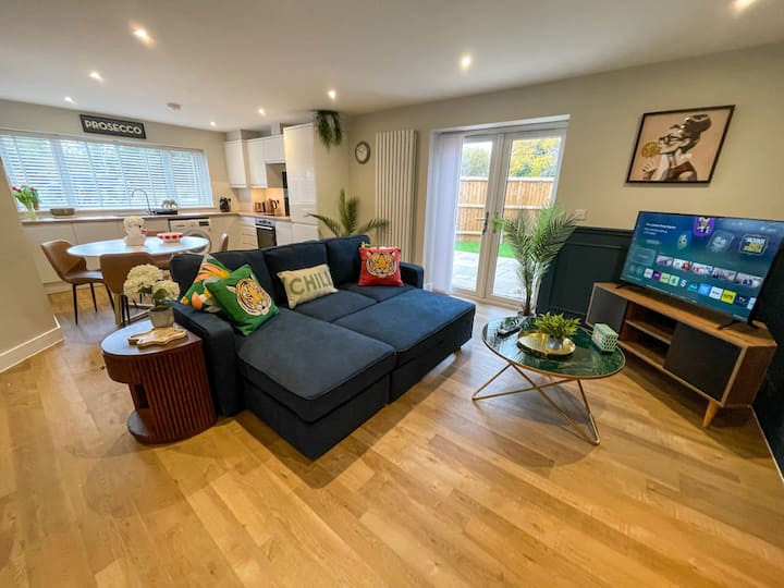 Luxury New-build 1-bed House Near Science Parks - Cambridge