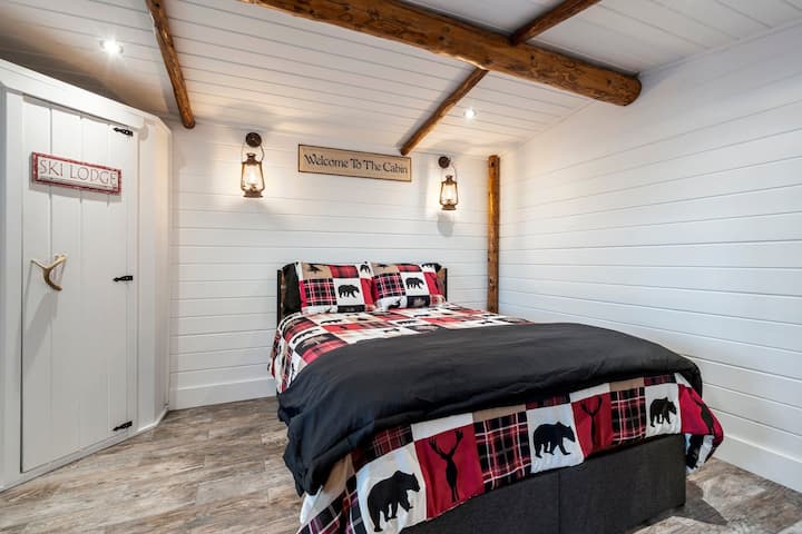 חדר שינה במפלס התחתון מס '4 - קווין