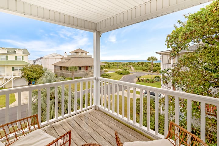 North Tybee Ocean Retreat, Steps To The Lighthouse - Tybee Island, GA