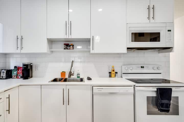 Executive Suite 3br - Close To Downtown Ottawa - Ottawa