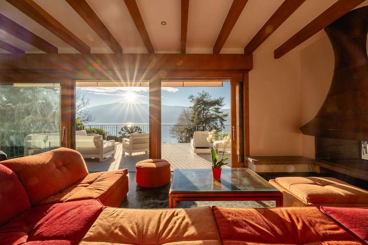 Villa Sarmaz – Accès Direct Au Lac Et Ponton Privé - Menthon-Saint-Bernard