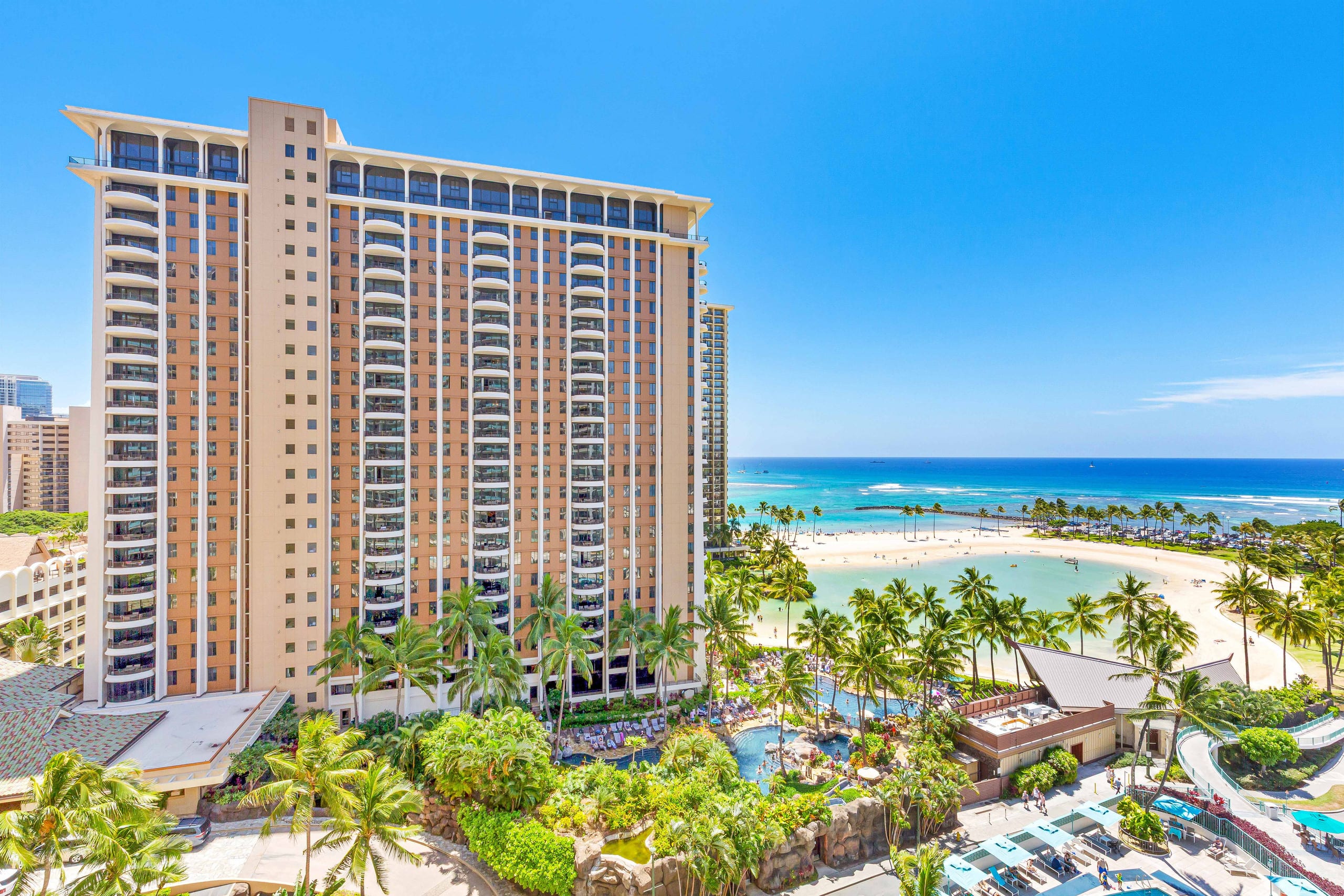 Condo in Honolulu · ★4.88 · 1 bedroom · 1 bed · 1 private bath - Image 31
