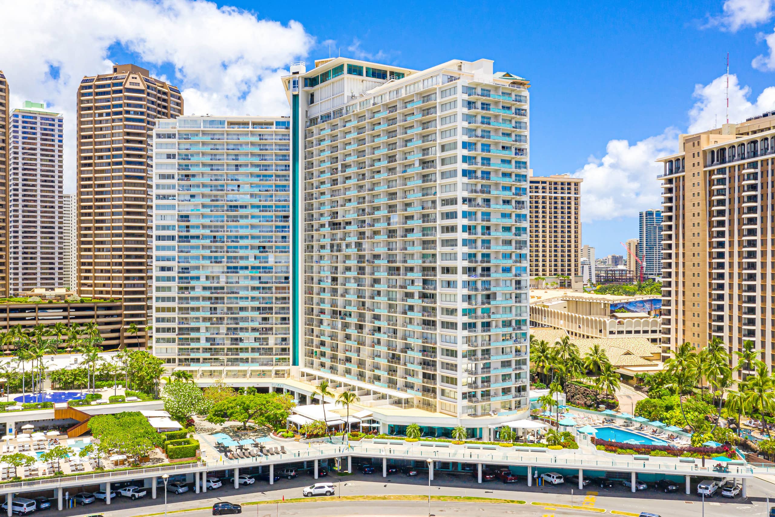 Condo in Honolulu · ★4.88 · 1 bedroom · 1 bed · 1 private bath - Image 35