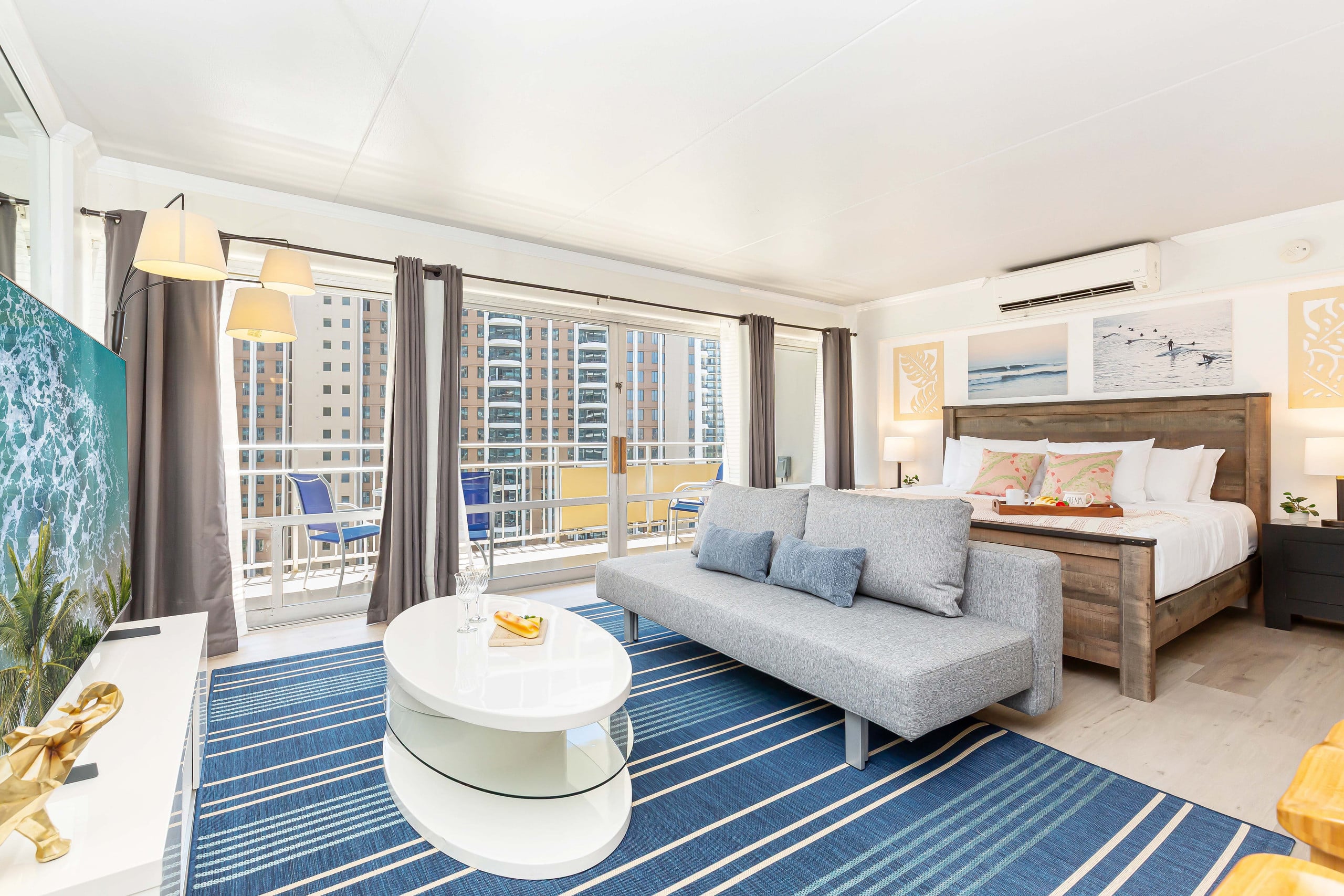 Condo in Honolulu · ★4.88 · 1 bedroom · 1 bed · 1 private bath - Image 1