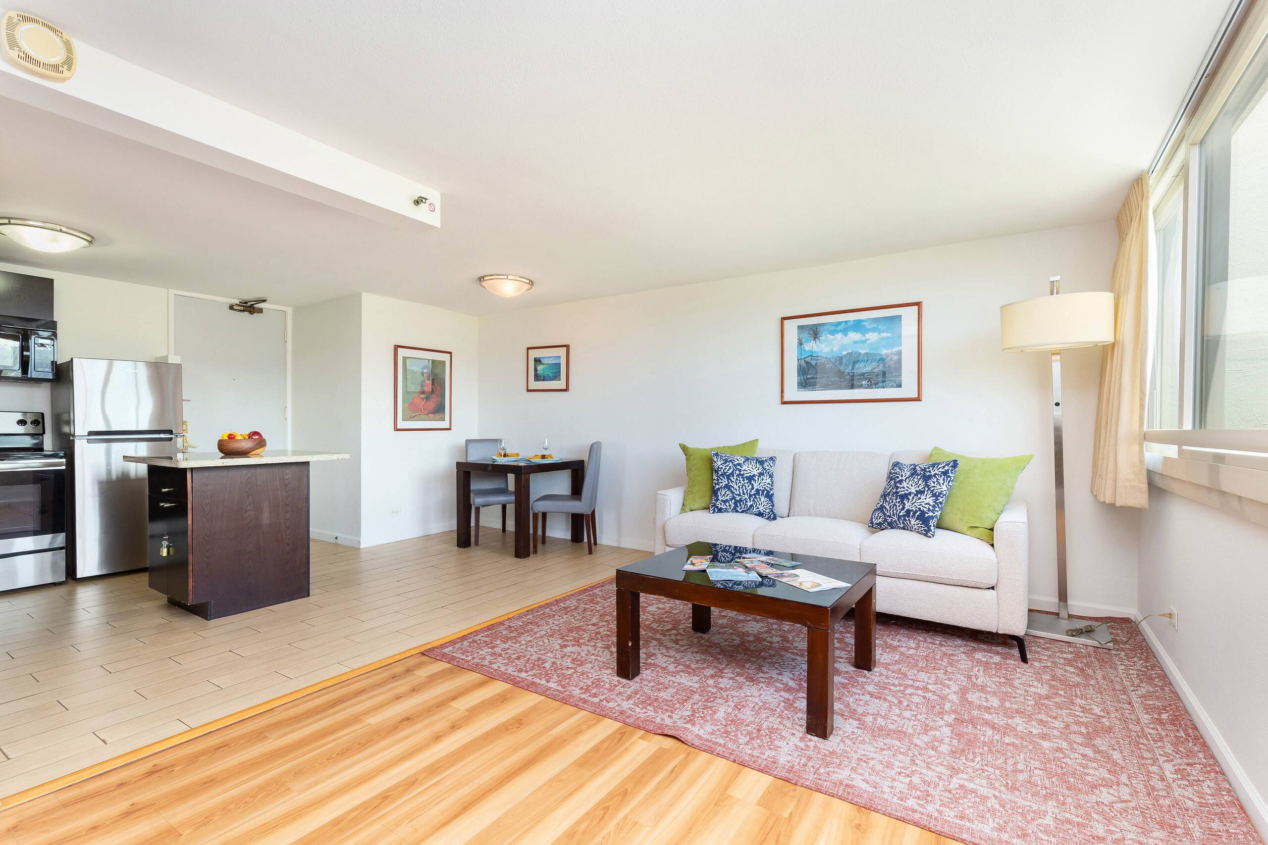 Condo in Honolulu · ★5.0 · 1 bedroom · 2 beds · 1 private bath - Image 6