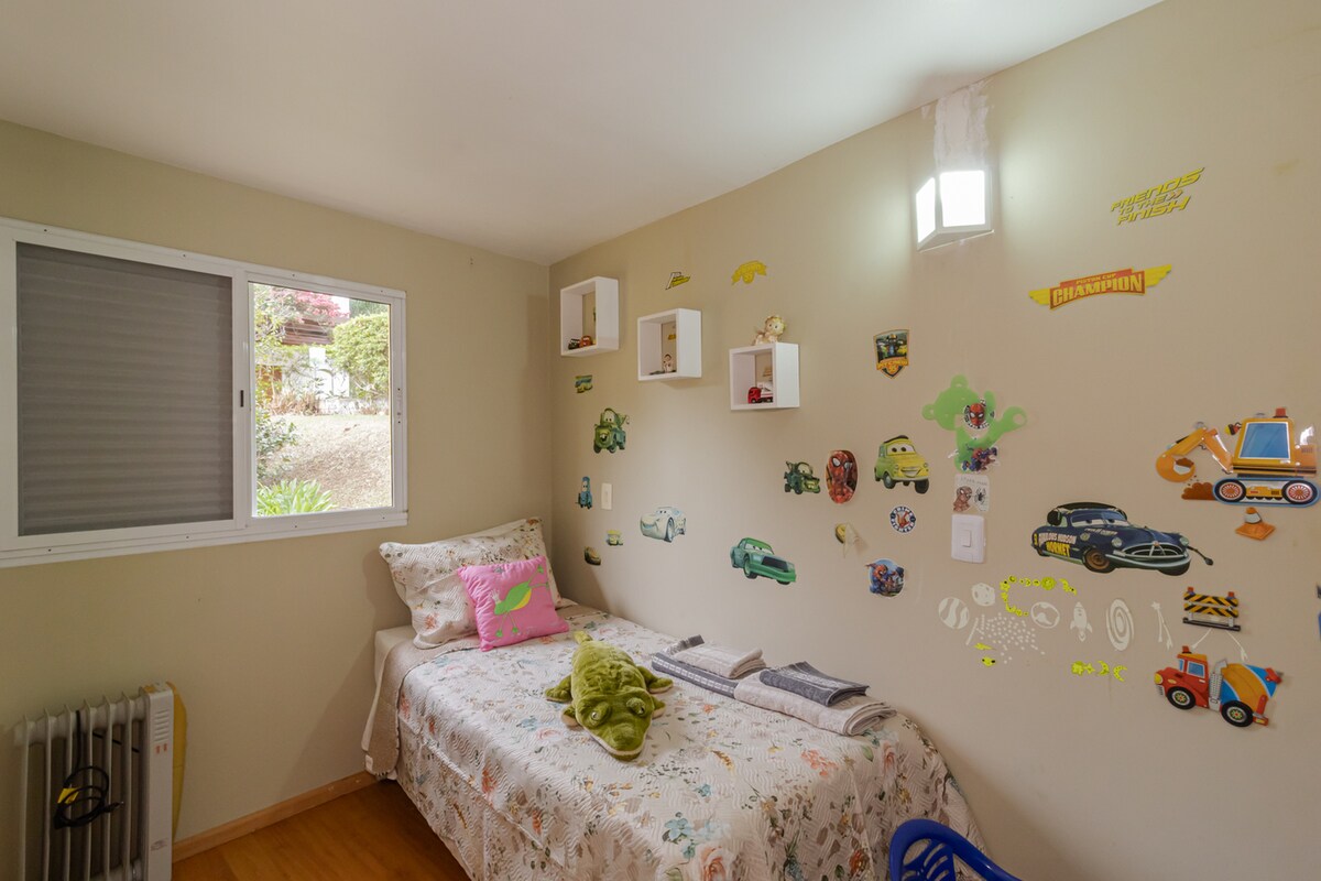 חדר ילדים כיפי המיועד לילדים