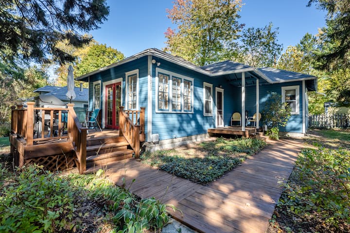 Union Pier Cottage Steps To Beach! - New Buffalo, MI