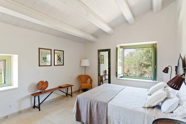 One of the two double-twin bedrooms on the mezzanine of the lower ground floor (bedroom 4). 
