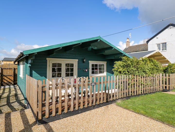 The Nook - Calne