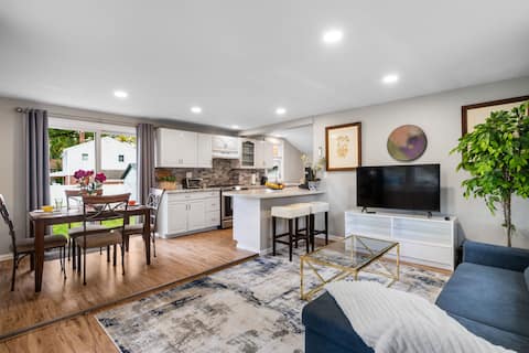 4BR Home, Parking, mins to FIFA